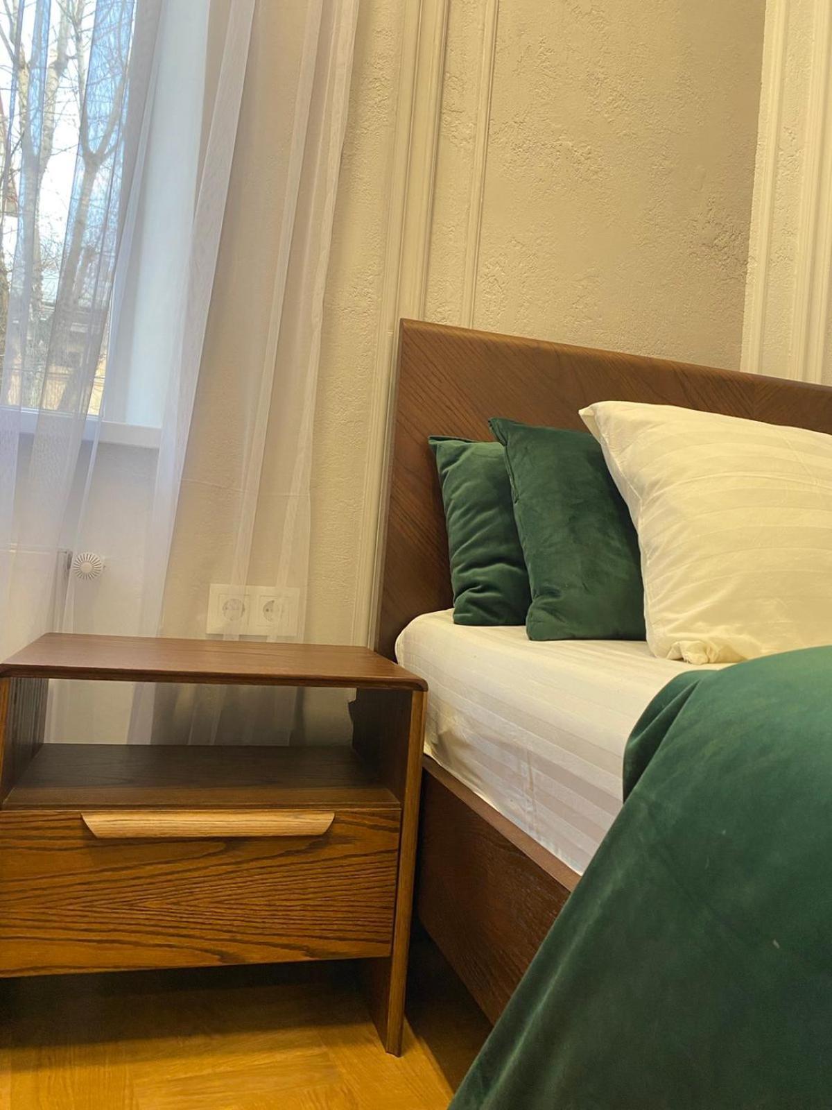 Favorit Apartments 2 Кім Безкоштовна Парковка Центр З Балконом Не Далеко Від Ж Д Вокзалу Звітні Документи Львів Екстер'єр фото
